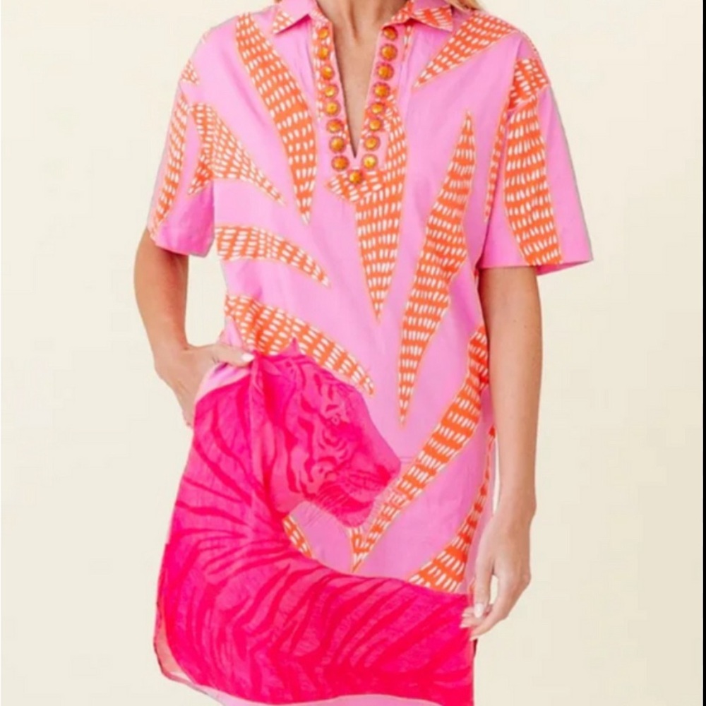 Sheridan French
Rhodes Dress in Candy Pink Tigress size Small